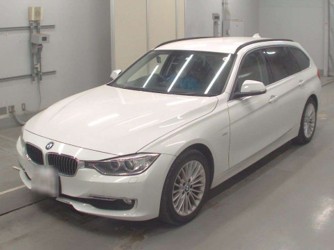 2014 BMW 3 Series 3D20[0]