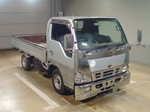 2007 Isuzu Elf Truck NHR69[2]