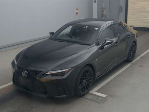 2022 Lexus IS AVE30[0]