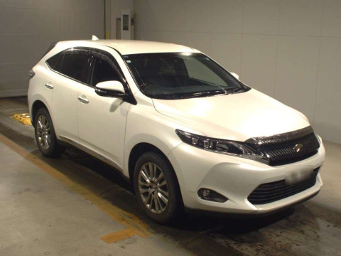 2015 Toyota Harrier ZSU60W[2]