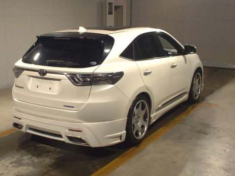 2015 Toyota Harrier ZSU60W[1]