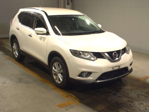 2016 Nissan X-Trail NT32[2]