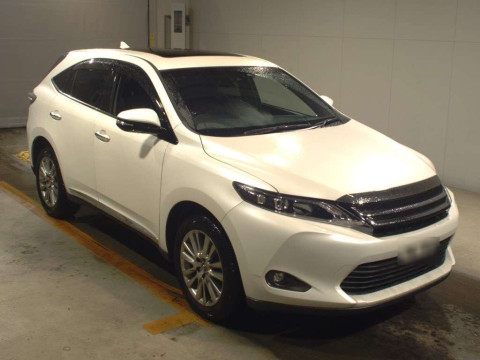 2016 Toyota Harrier ZSU60W[2]