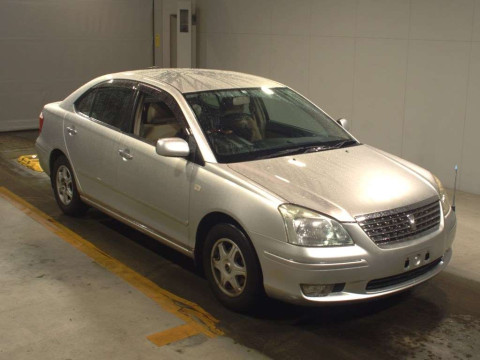 2004 Toyota Premio ZZT240[2]