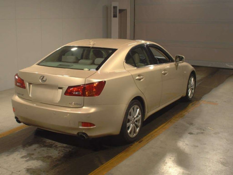 2006 Lexus IS GSE20[1]