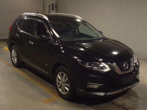 2018 Nissan X-Trail HT32[1]