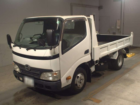 2011 Hino DUTRO XZU554T[0]