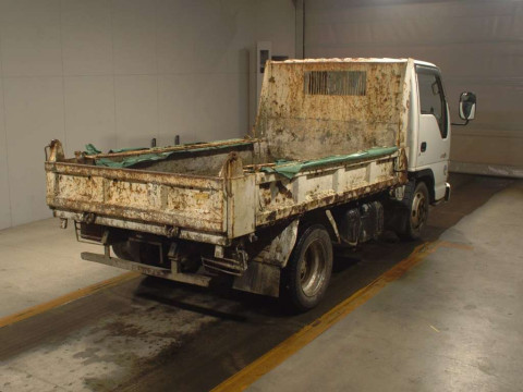 2004 Isuzu Elf Truck NKR81ED[1]