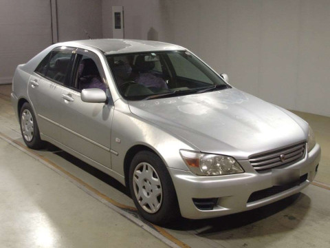 2000 Toyota Altezza GXE10[2]