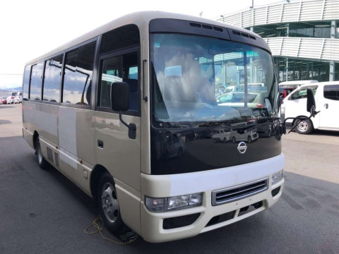 2015 Nissan Civilian Bus DHW41[2]