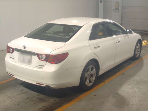 2011 Toyota Mark X GRX130[1]