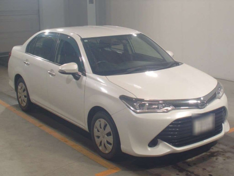 2015 Toyota Corolla Axio NRE161[2]