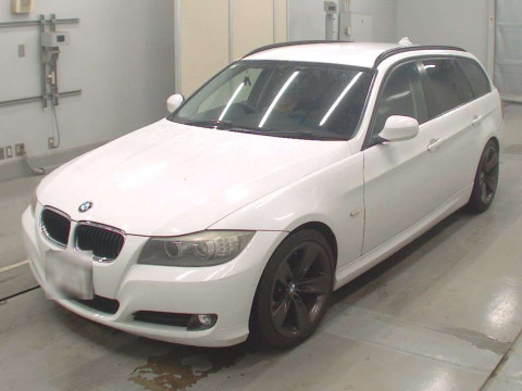 2011 BMW 3 Series US20[0]