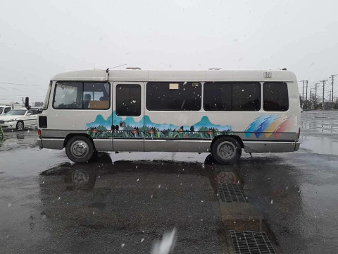 1991 Toyota Coaster HDB31[2]