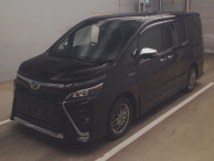 2018 Toyota Voxy