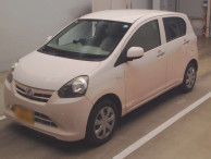 2012 Daihatsu Mira es