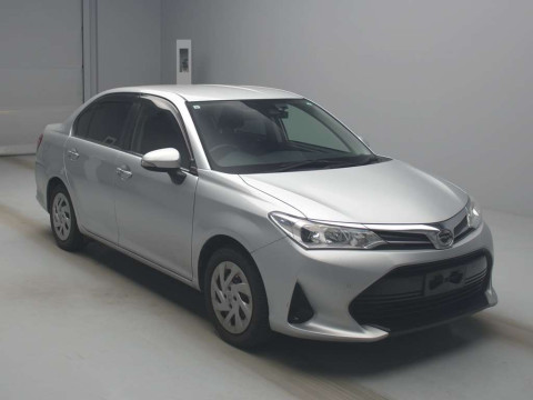 2019 Toyota Corolla Axio NRE161[2]