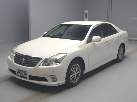 2010 Toyota Crown GRS200[0]