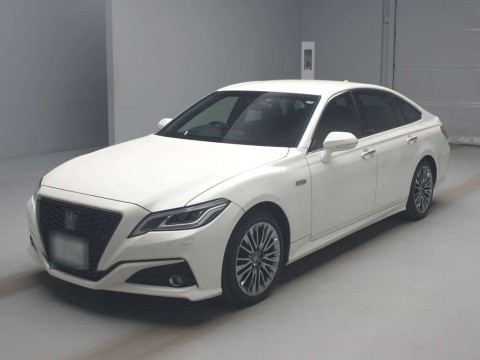 2019 Toyota Crown Hybrid GWS224[0]