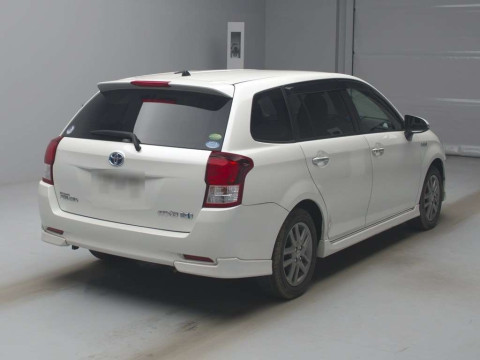 2013 Toyota Corolla Fielder NKE165G[1]