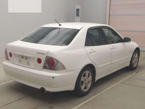 2002 Toyota Altezza GXE10[1]