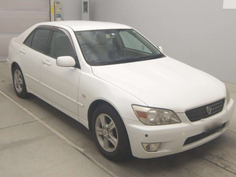 2002 Toyota Altezza GXE10[2]