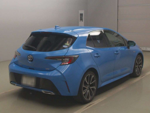 2018 Toyota Corolla Sports ZWE211H[1]