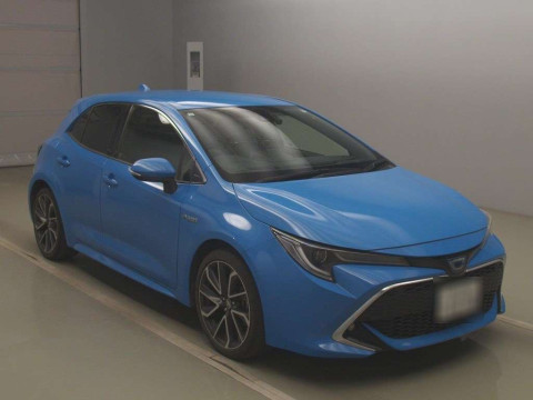 2018 Toyota Corolla Sports ZWE211H[2]