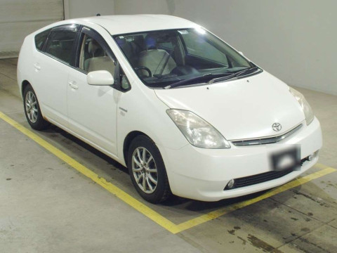 2009 Toyota Prius NHW20[2]