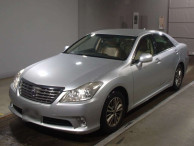 2010 Toyota Crown