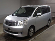 2012 Toyota Noah