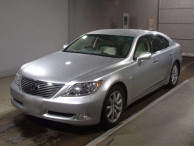 2007 Lexus LS