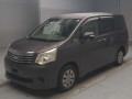 2012 Toyota Noah