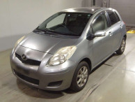 2010 Toyota Vitz