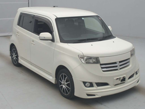 2012 Toyota bB QNC20[2]