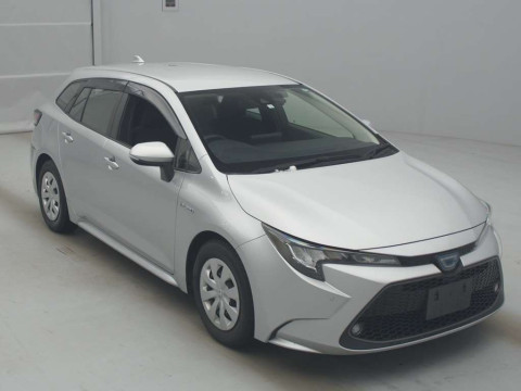 2020 Toyota Corolla Touring Wagon ZWE214W[2]