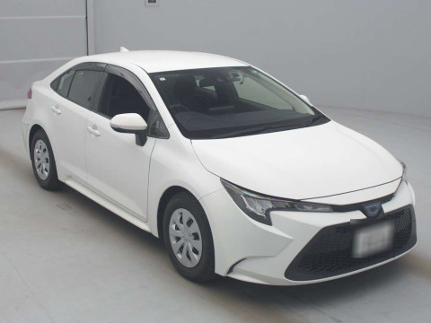 2021 Toyota Corolla Sedan ZWE214[2]