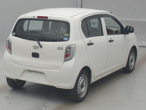 2015 Daihatsu Mira es LA300S[1]