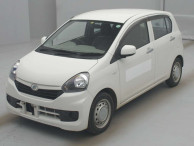 2016 Daihatsu Mira es