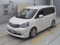 2012 Toyota Noah