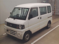 2005 Nissan Clipper Van