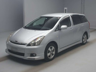 2004 Toyota Wish