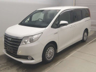 2014 Toyota Noah