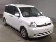 2006 Toyota Sienta