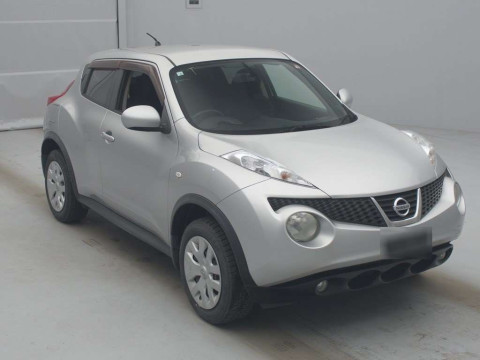 2010 Nissan JUKE YF15[2]