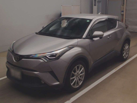 2017 Toyota C-HR NGX50[0]