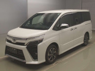 2020 Toyota Voxy