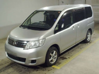 2010 Nissan Serena