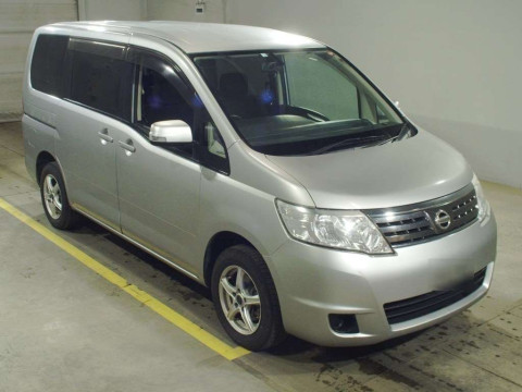 2010 Nissan Serena NC25[2]