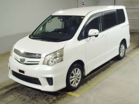 2011 Toyota Noah ZRR75W[0]